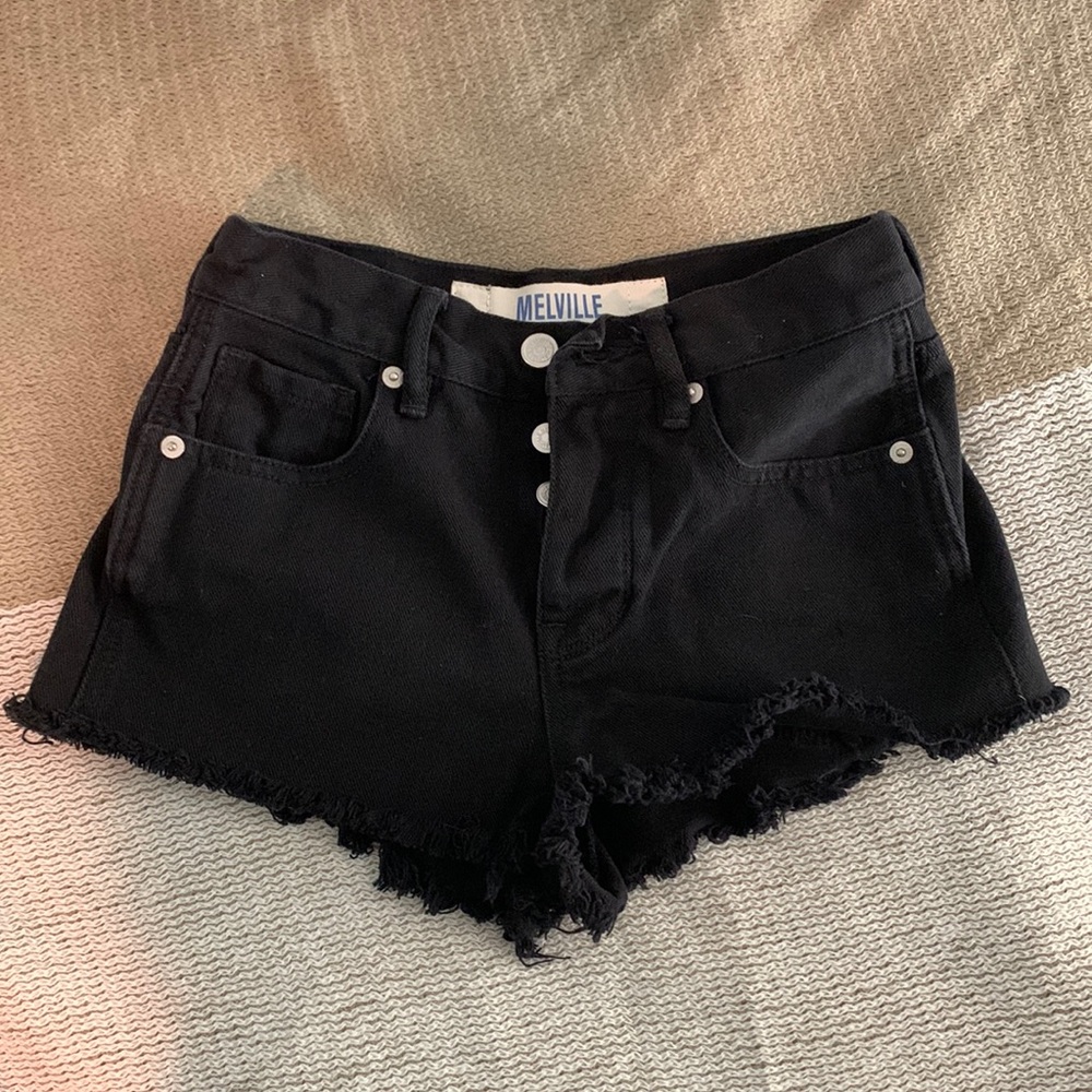 BRANDY MELVILLE SHORTS - size 23 / 00. Black mid-rise!